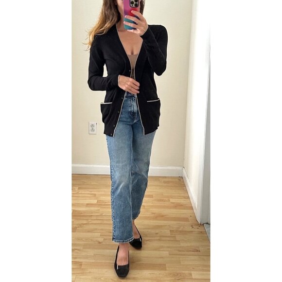 Ann Taylor Black Merino Wool V-Neck Cardigan Sz Small - Picture 1 of 11